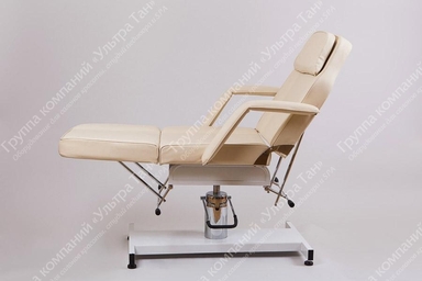 Косметологическое кресло на гидравлике, вид 1